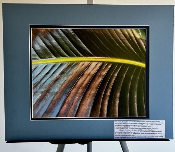 Glorify Arts Show-Piece 9 - SUMMER CLEARANCE!